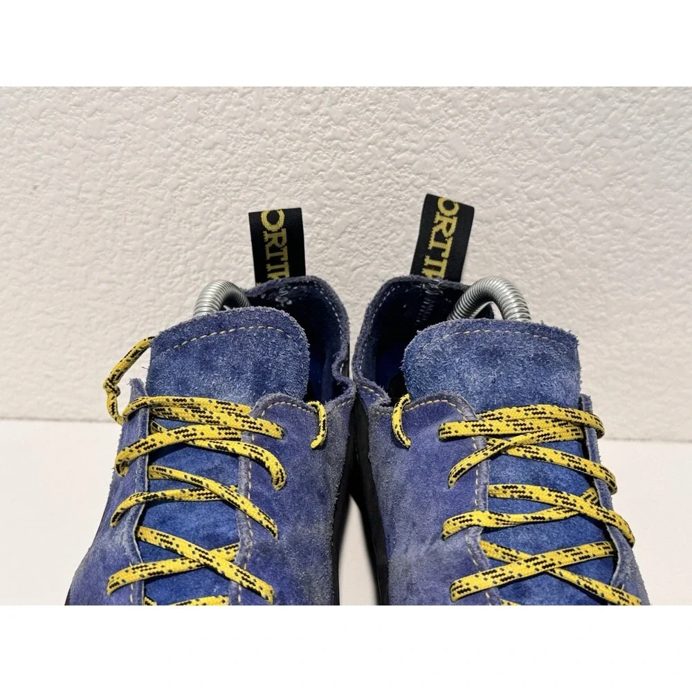 La Sportiva Climbing Shoes Mens US 9.5 EU 43 Blue Suede Lace Up Rock Gym Yellow